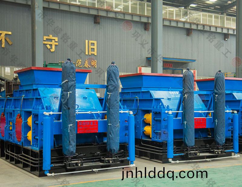 燒(shao)結(jié)鋁(lv)礬土(tu)製砂(sha)機