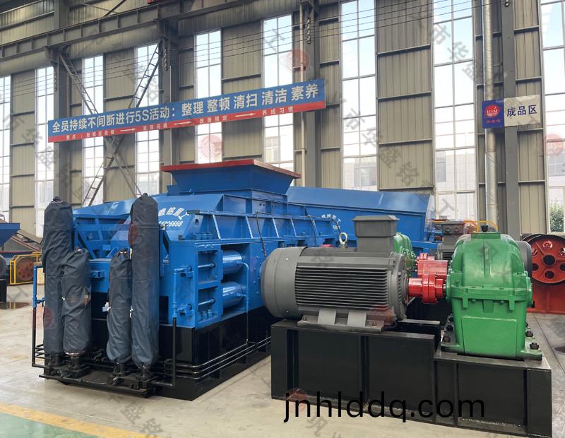 雙光(guang)輥製砂機(jī)(ji)