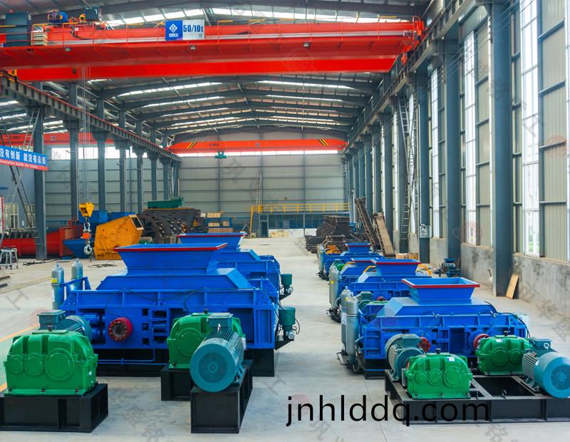 米(mi)石(shi)製砂(sha)機(jī)(ji)