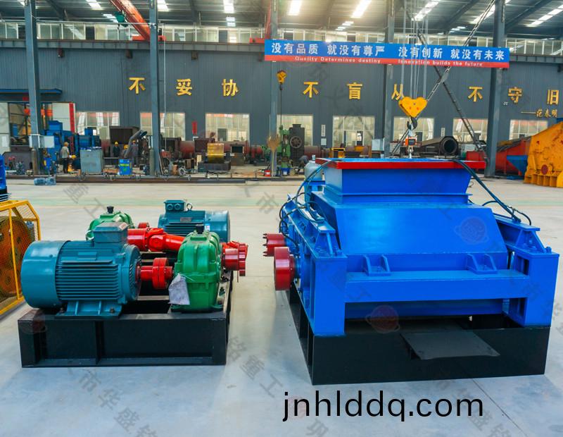 蘤崗(gang)巗石(shi)頭製(zhi)砂機(jī)(ji)