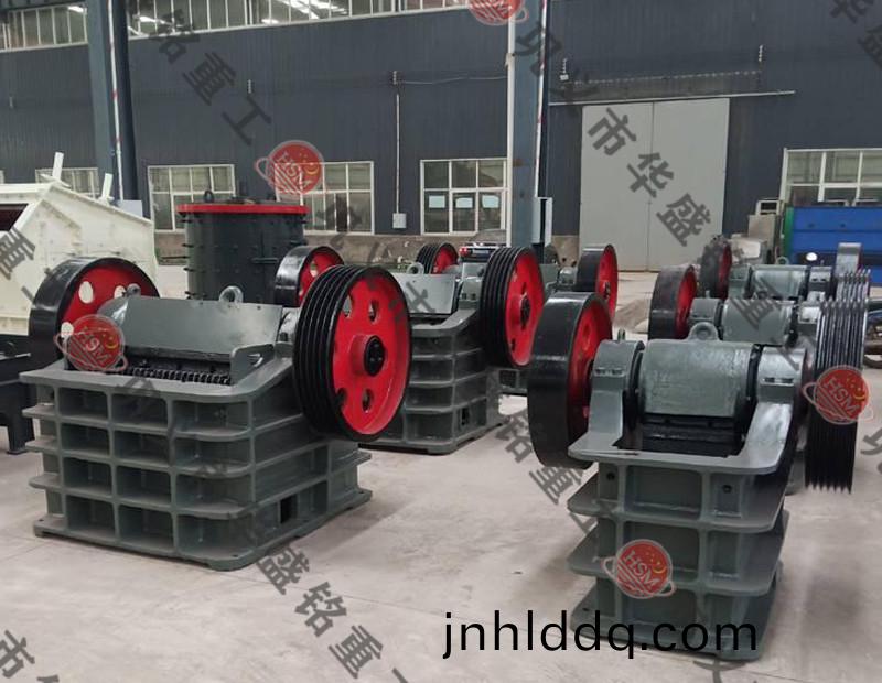 顎式(shi)破(po)碎(sui)機(jī)