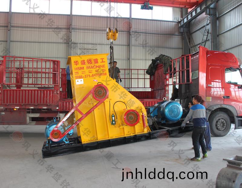 廢舊(jiu)磚(zhuan)建築(zhu)垃圾(ji)粉碎機(jī)