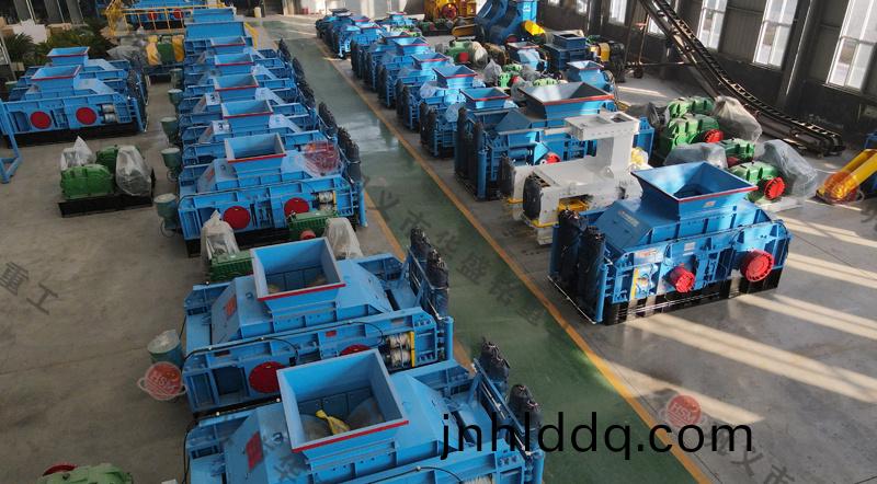 對(duì)輥製(zhi)砂機(jī)(ji)型號(hào)(hao)
